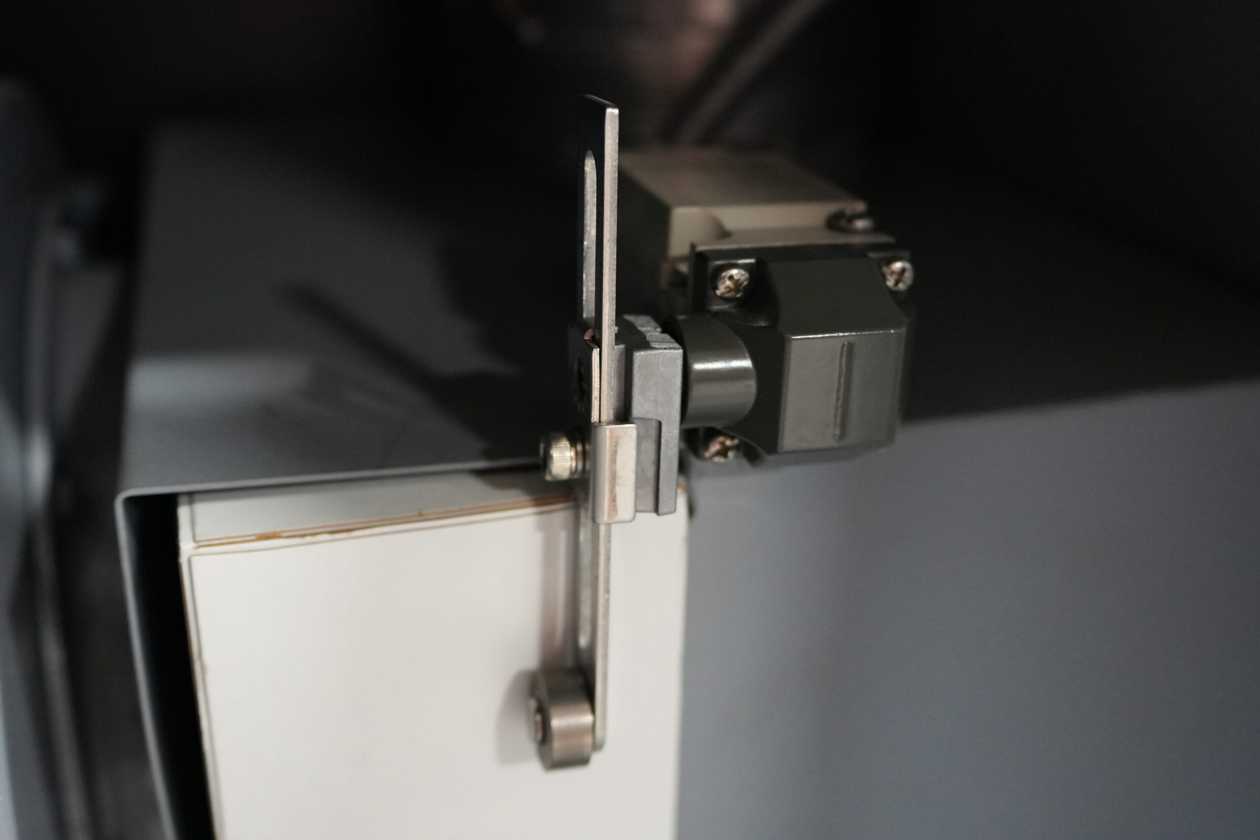 BL-499 Filter Limit Switch w/ Arm - B&L Cremation Systems